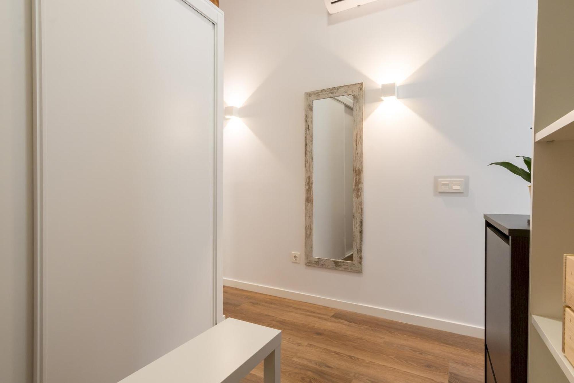 Modern And Cozy- 1 Bedroom 1 Bathroom -Lavapies Madryt Zewnętrze zdjęcie